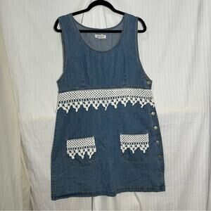 Cherokee Denim Dress Women’s Size Medium Lace Detaling Cotton Cottage Core Lagen